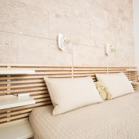 Διαμέρισμα Demokratsia Bl 117 *